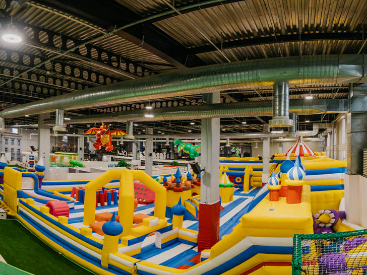 commercial trampoline park