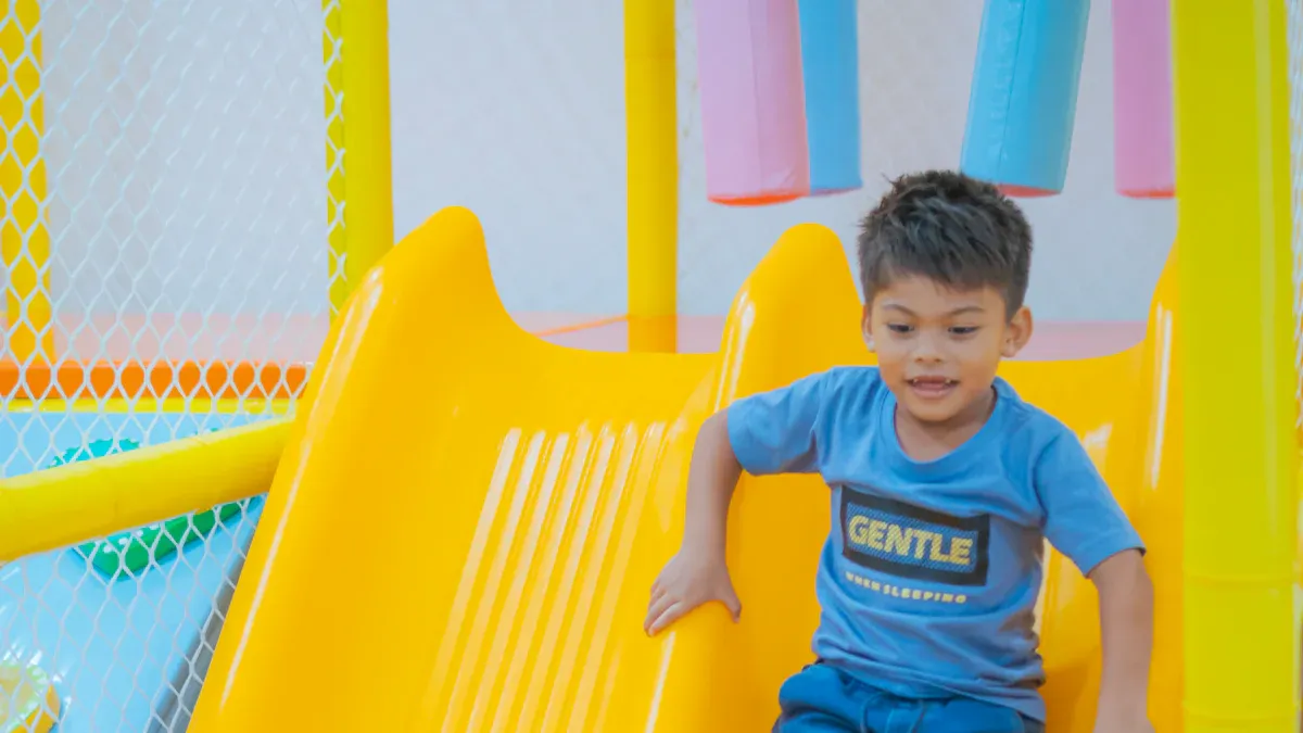 Weighing the Pros and Cons of Indoor Playground Materials